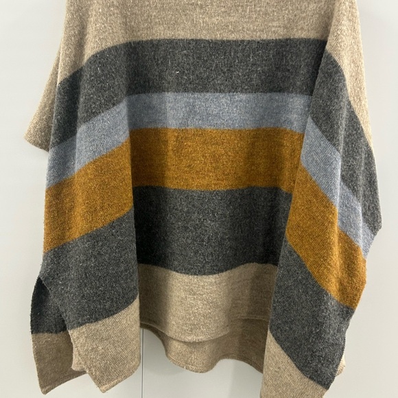 PERUVIAN CONNECTION Conway Alpaca & Wool Blend, Knit Pullover Poncho, One Size - Picture 4 of 8